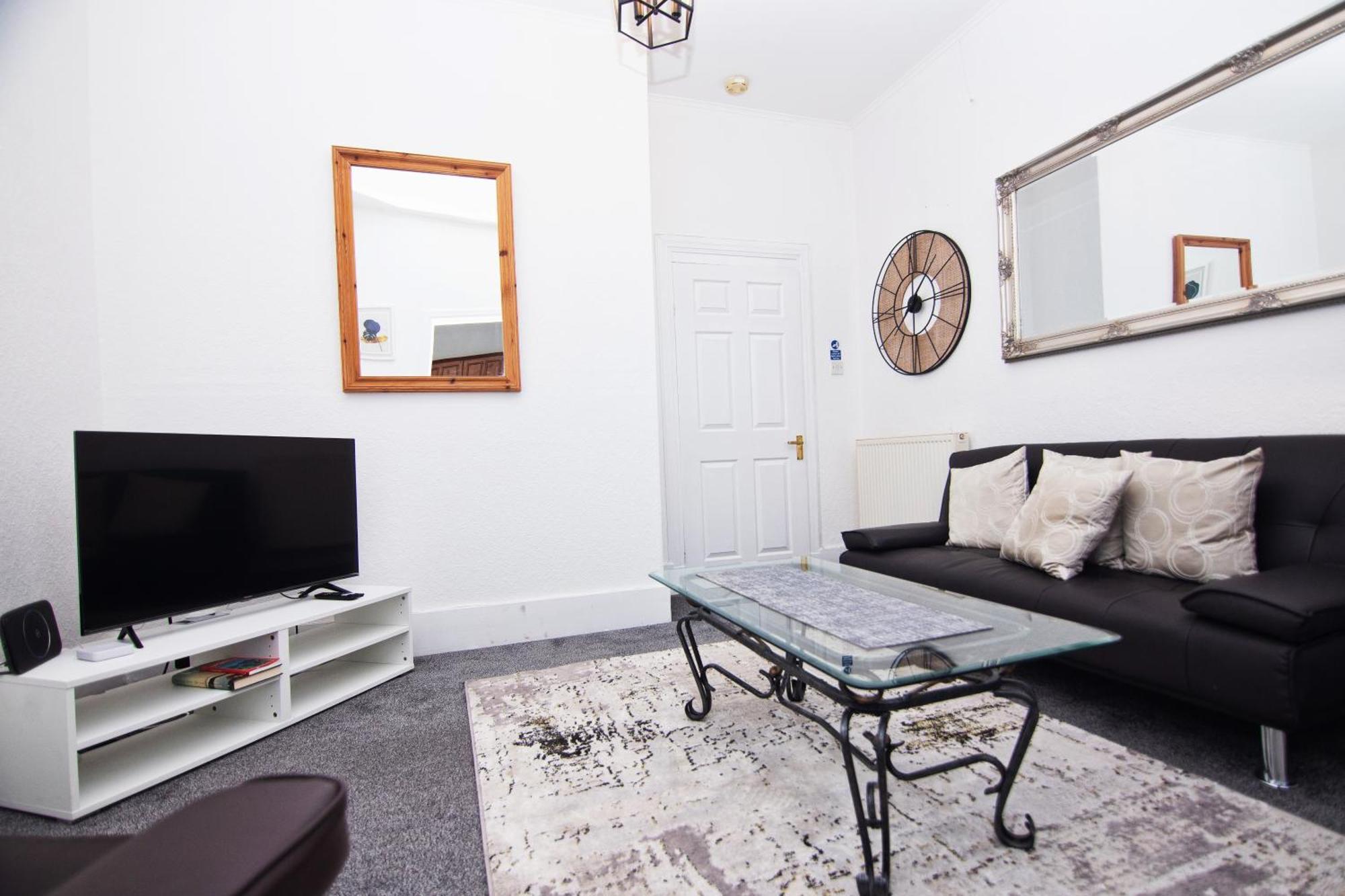 The Summit West End- Elegant Apartment With Free Parking In Prime Location أبردين المظهر الخارجي الصورة